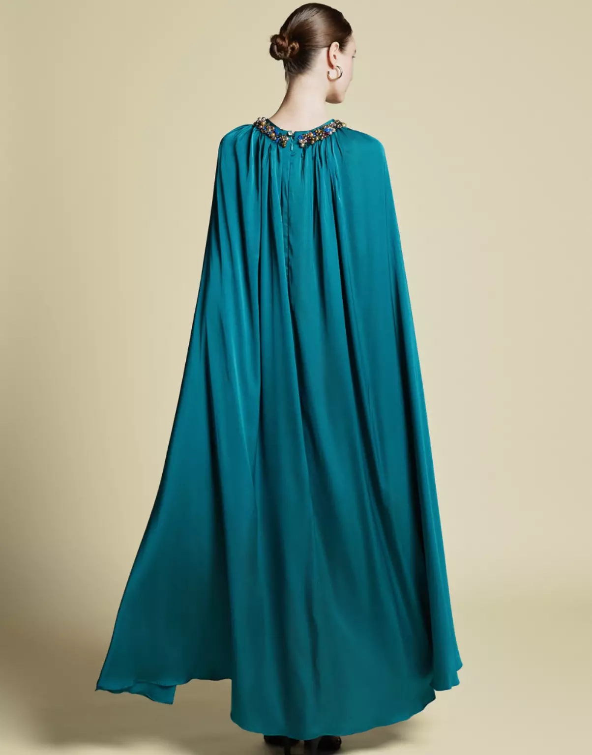Demure Signature - Crystal Embellished Cape Kaftan in Italian silk Twill Emrald Green - Dress