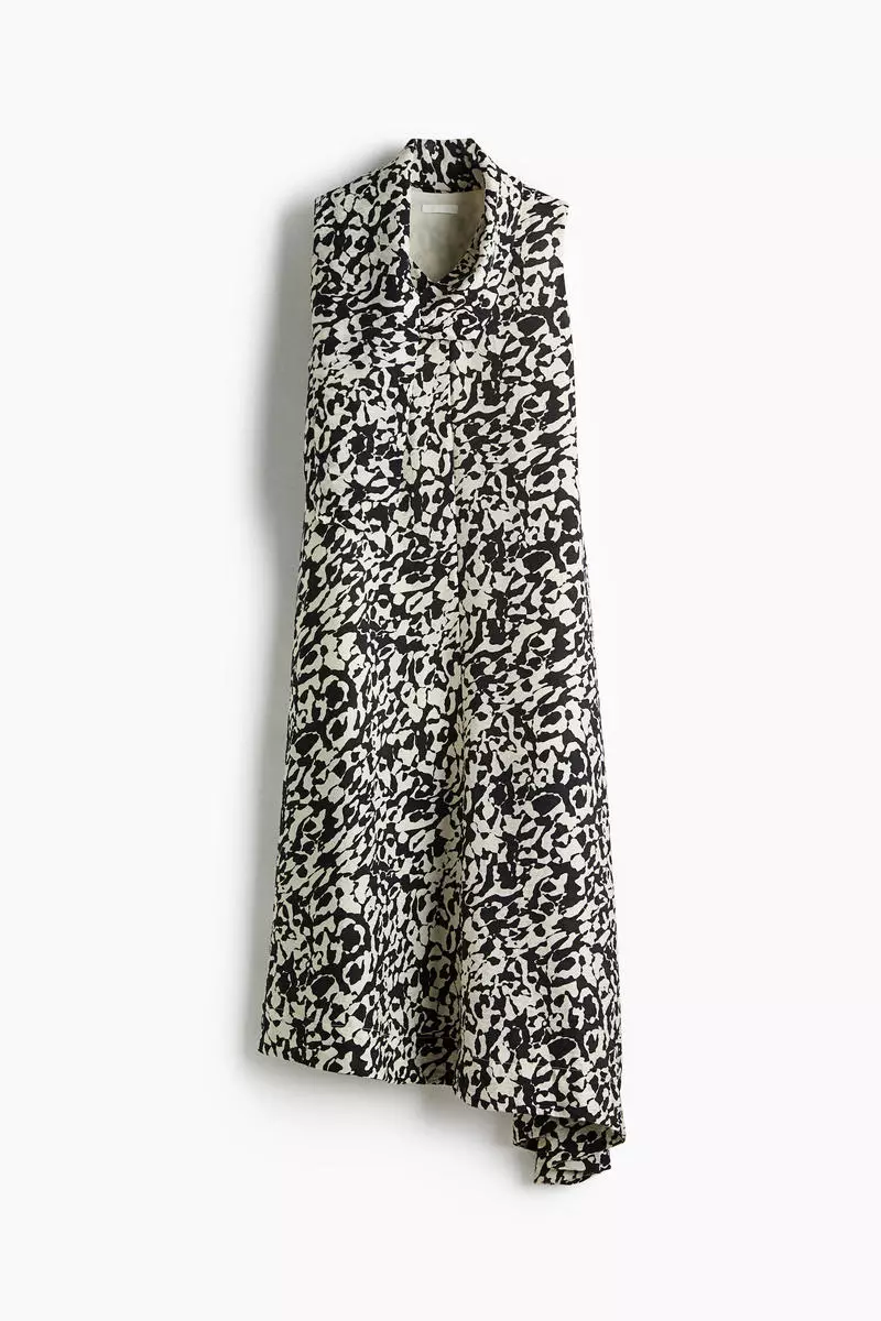 Scarf-collar dress