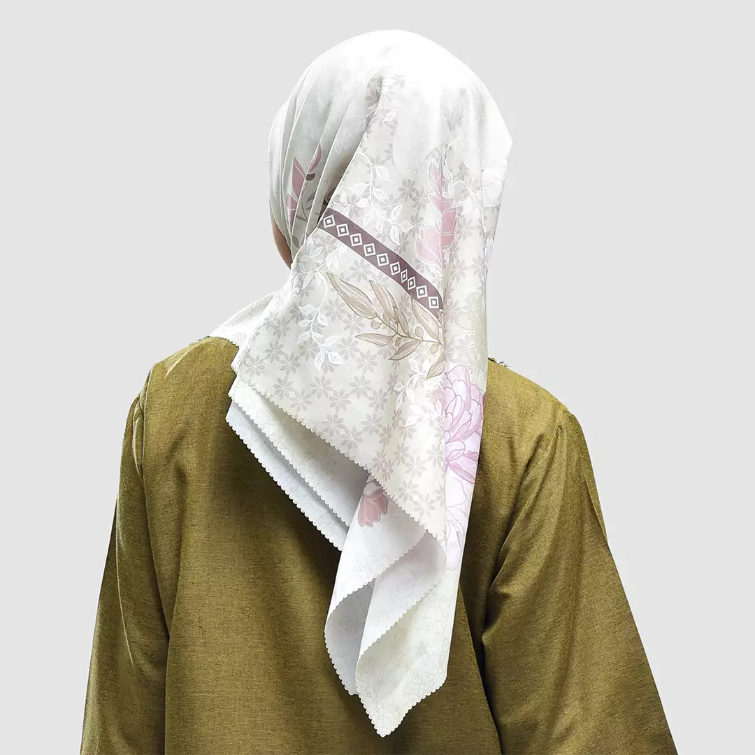 Rabbani - Kerudung Segi Empat Muslim Wanita Tetra Mafuyu Lux - HIjau