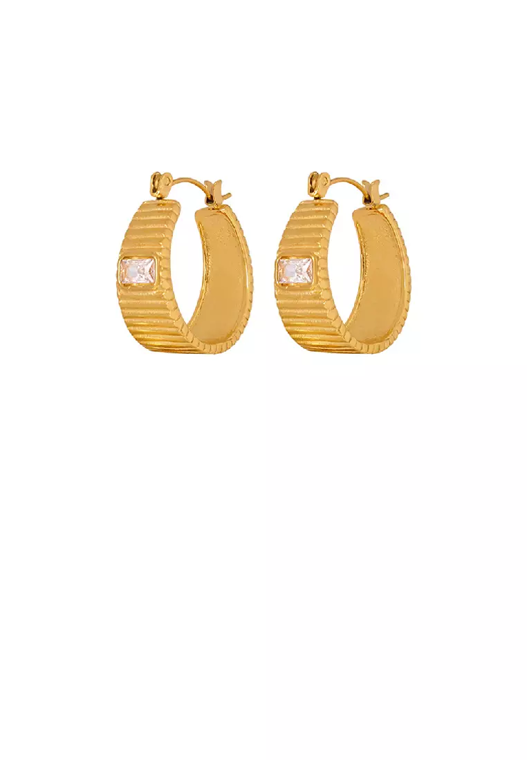 Chanel - Vintage 28 Earrings Double Hoop Circle Swing Gold Plate Clip on