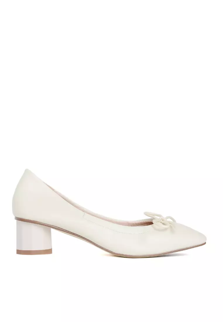 Discount on Twenty Eight Shoes  shoes - SKU: VANSA Comfortable Sheep Leather Bow Mid Heel Pumps VSW-H082828891