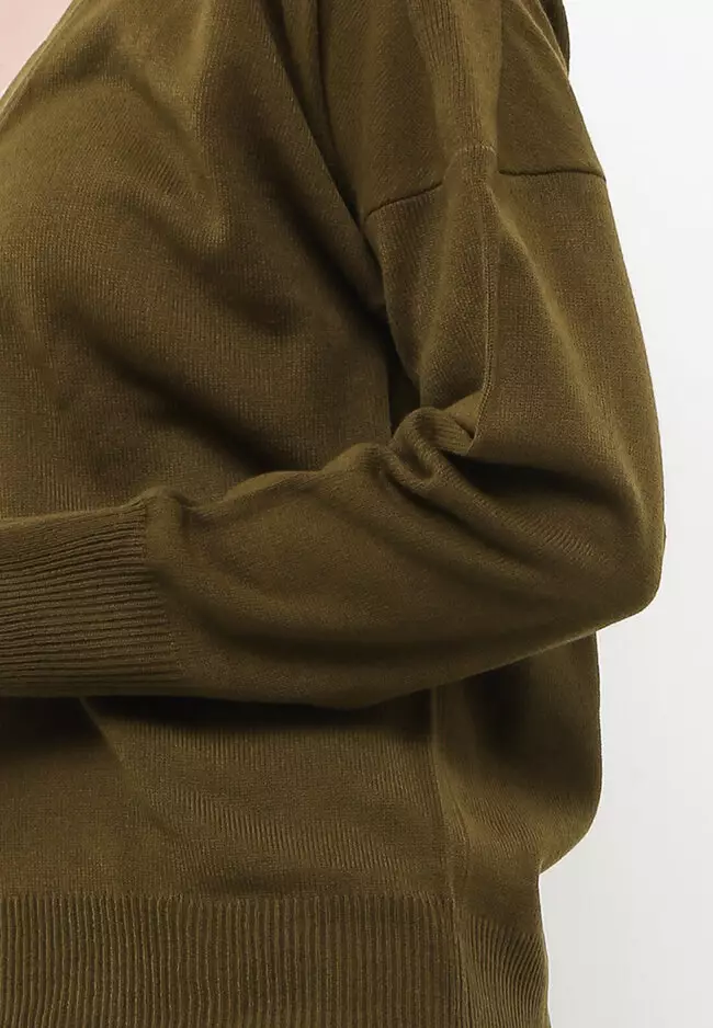 Button Pearl Cardigan