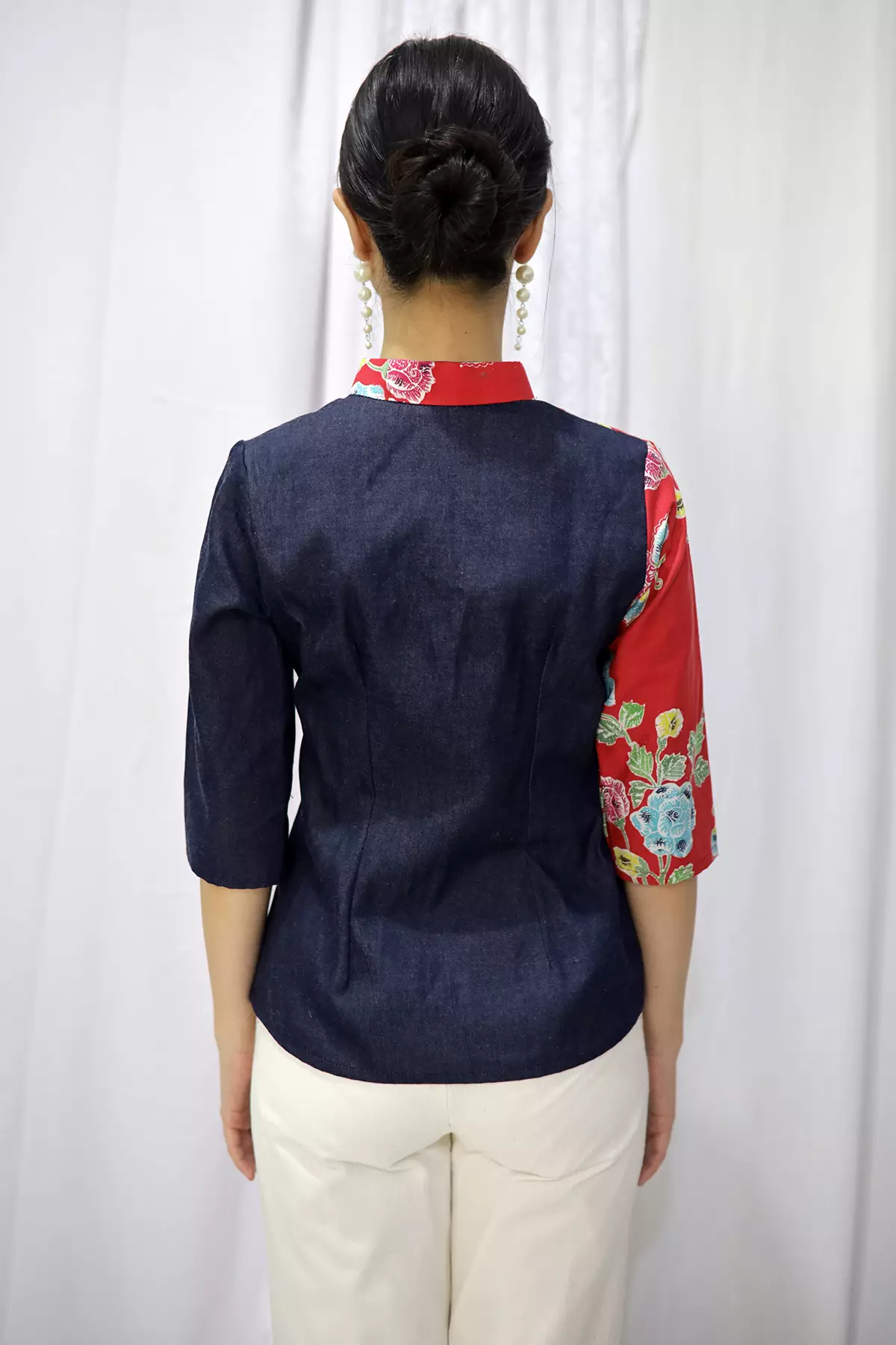 Mataloko Encim Merah Blouse Janggan Batik