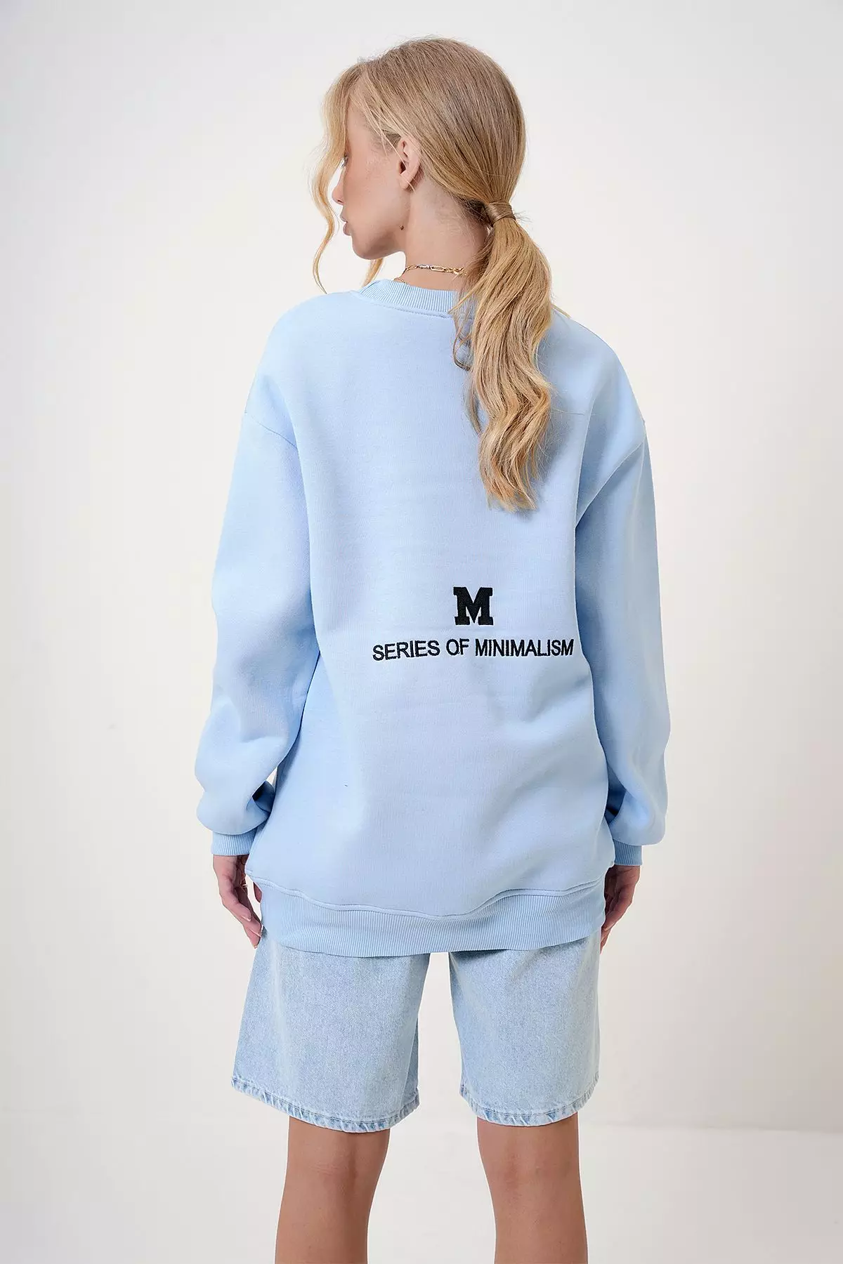 Embroidery Detail Sweatshirt