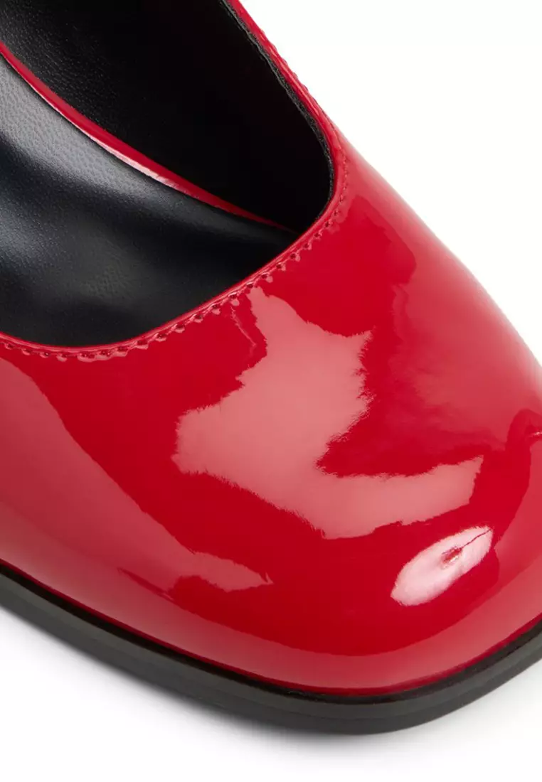 Adele Heels
