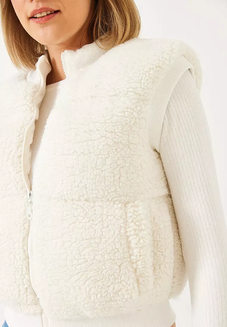 Women's Ribbed Pocket Detailed Zippered Teddy Vest 939125 60261183