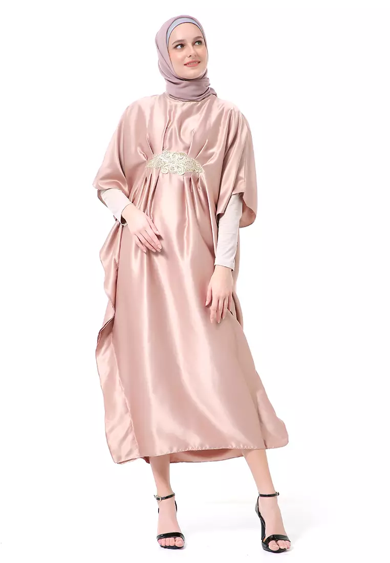 Illona Kaftan Dress Premium Fashion Muslimah Motif Polos Regular Fit - Mocha