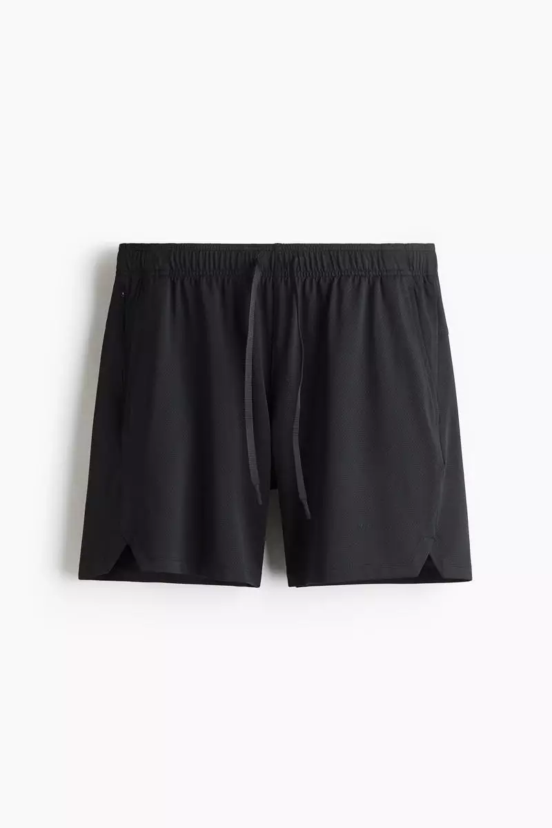 Sports shorts with DryMove™