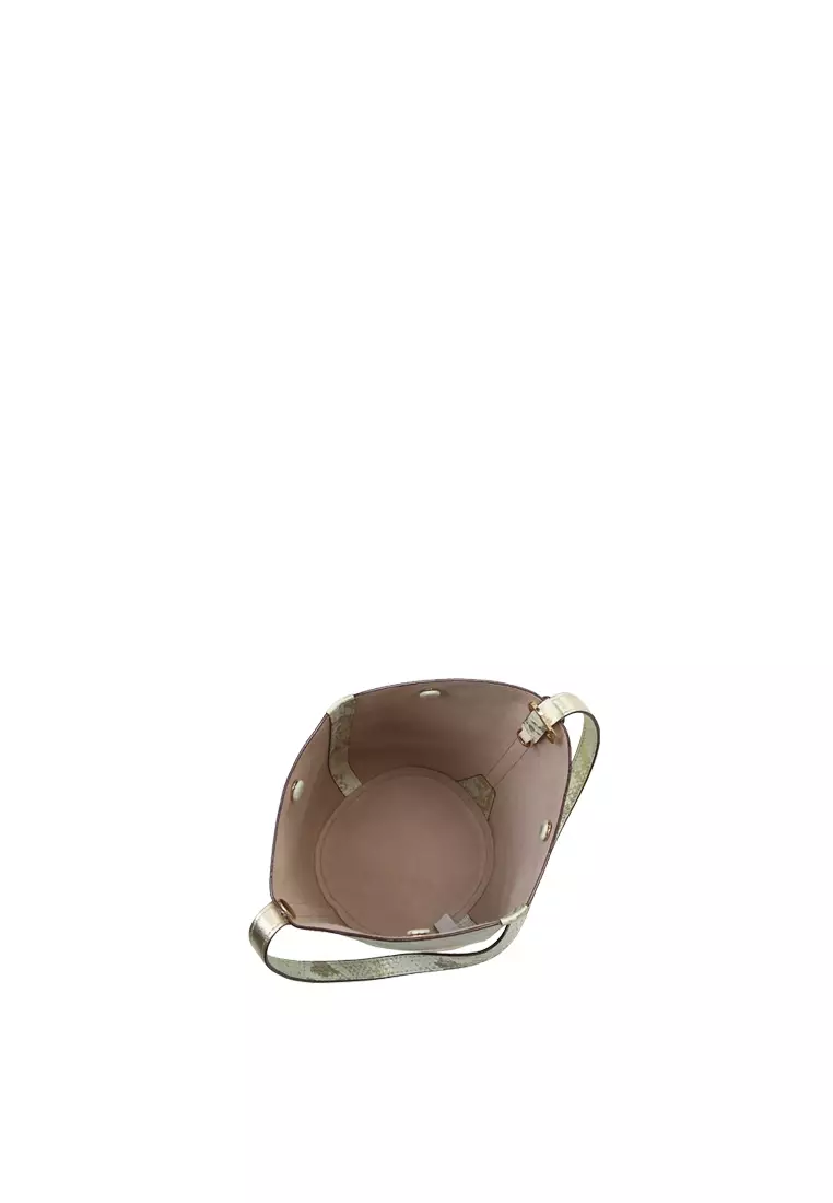 ORUKAMI Flat Hook Convertible Bucket Tote Small - Embossed Mint