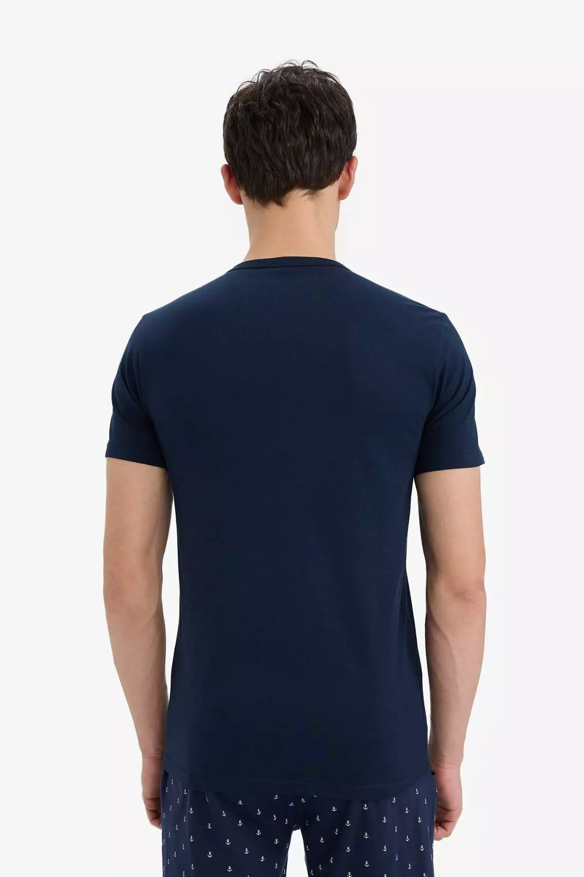 Slim Fit Slim Fit Crew Neck Top L4885Az25Sp