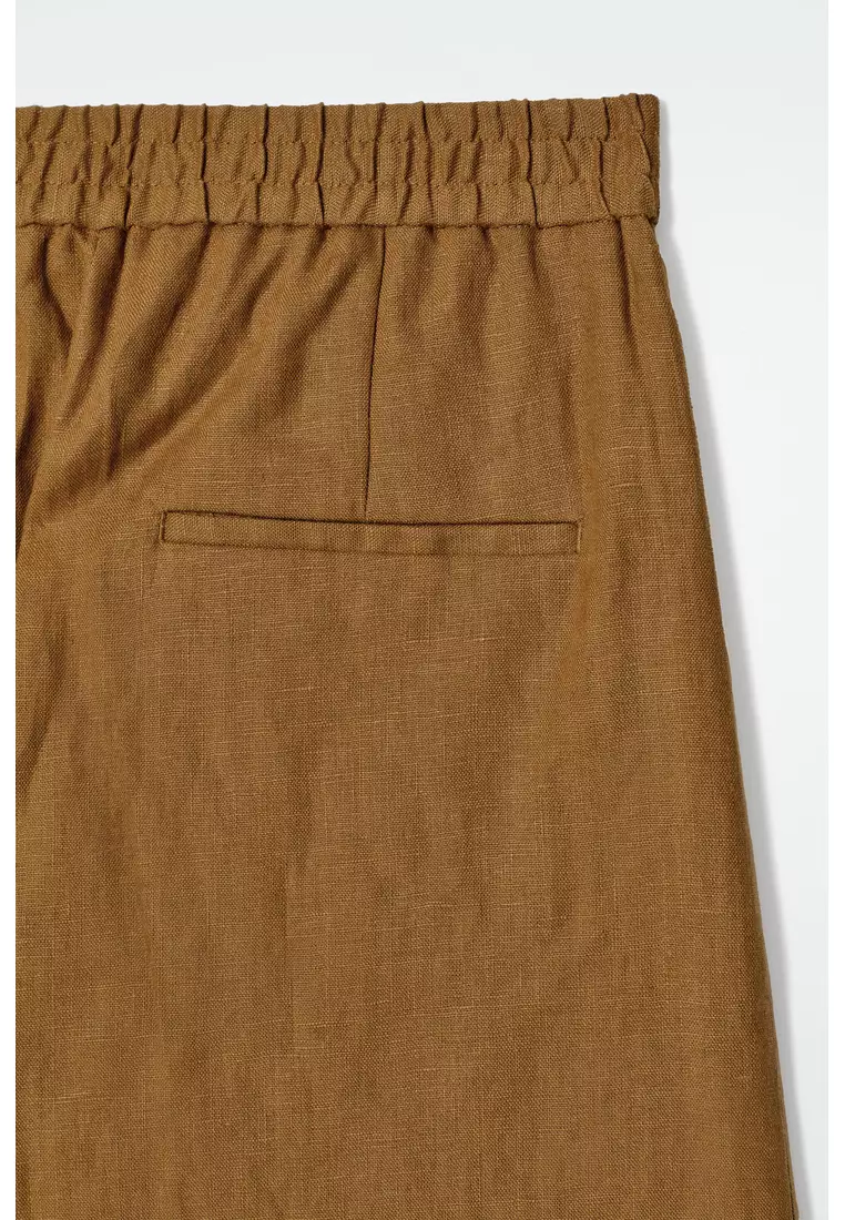 TAILORED ELASTICATED LINEN SHORTS