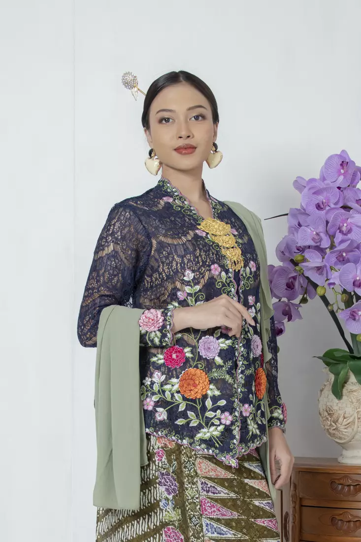 Kebaya Encim Nyonya Kebaya Blue Black Color