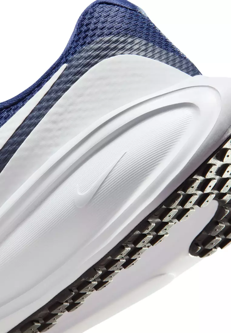 Revolution 8 Road Running Shoes