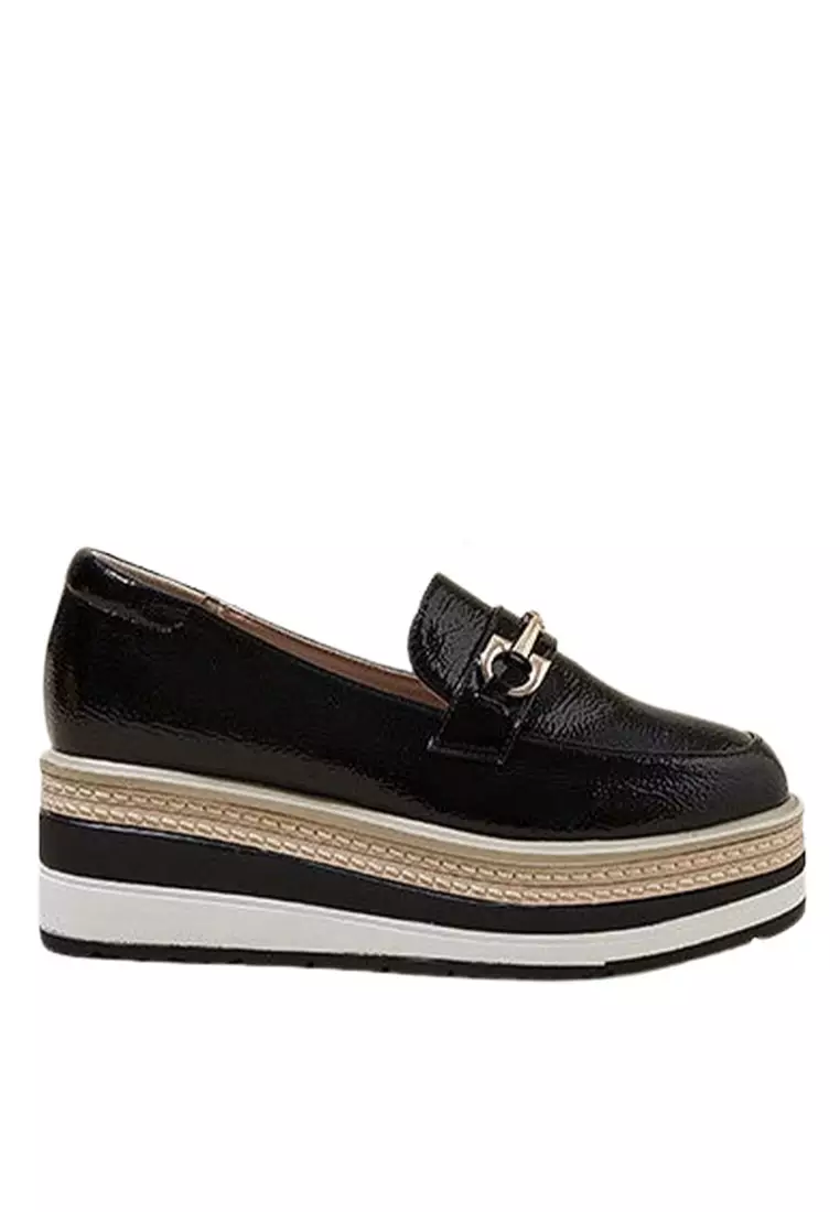 Discount on Twenty Eight Shoes  shoes - SKU: Ferrule Round Toe Flatform Shoes Lw1801
