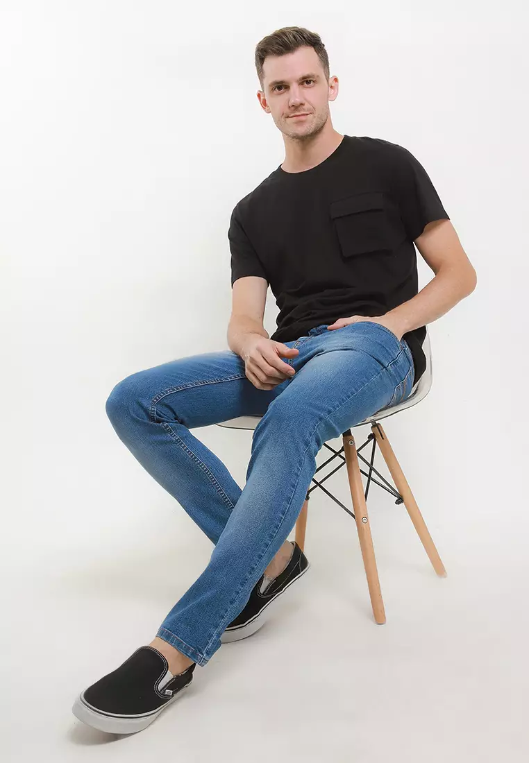 Accurate Slim Fit Jeans