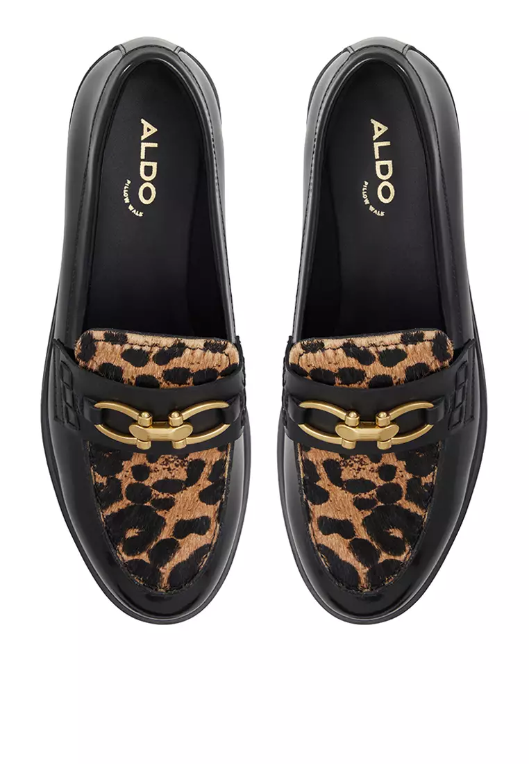 Bissom Loafers