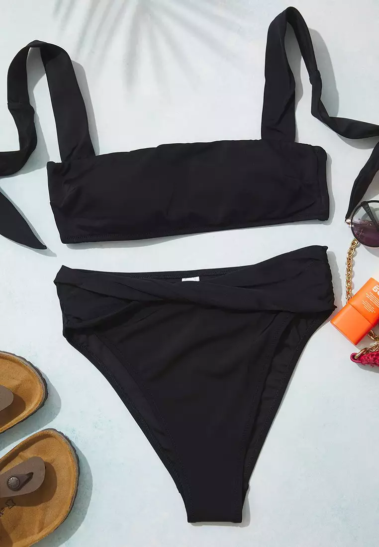 Black Square Neck Halter Neck Bikini Top TBESS25BU00054