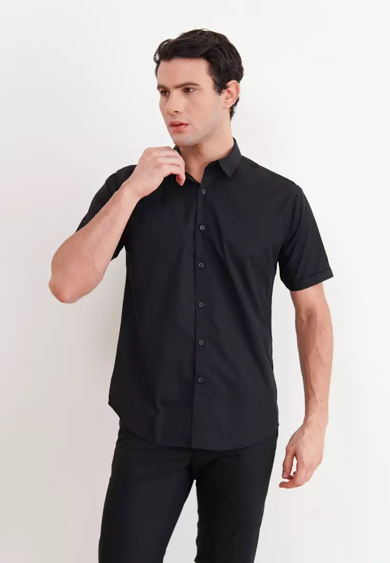 BLACK SHORT SLEEVE SHIRT