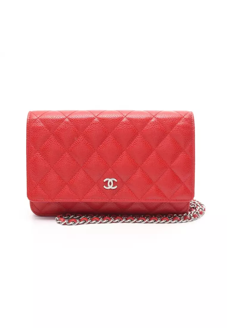 Chanel Pre loved Chanel matelasse chain wallet Caviar skin