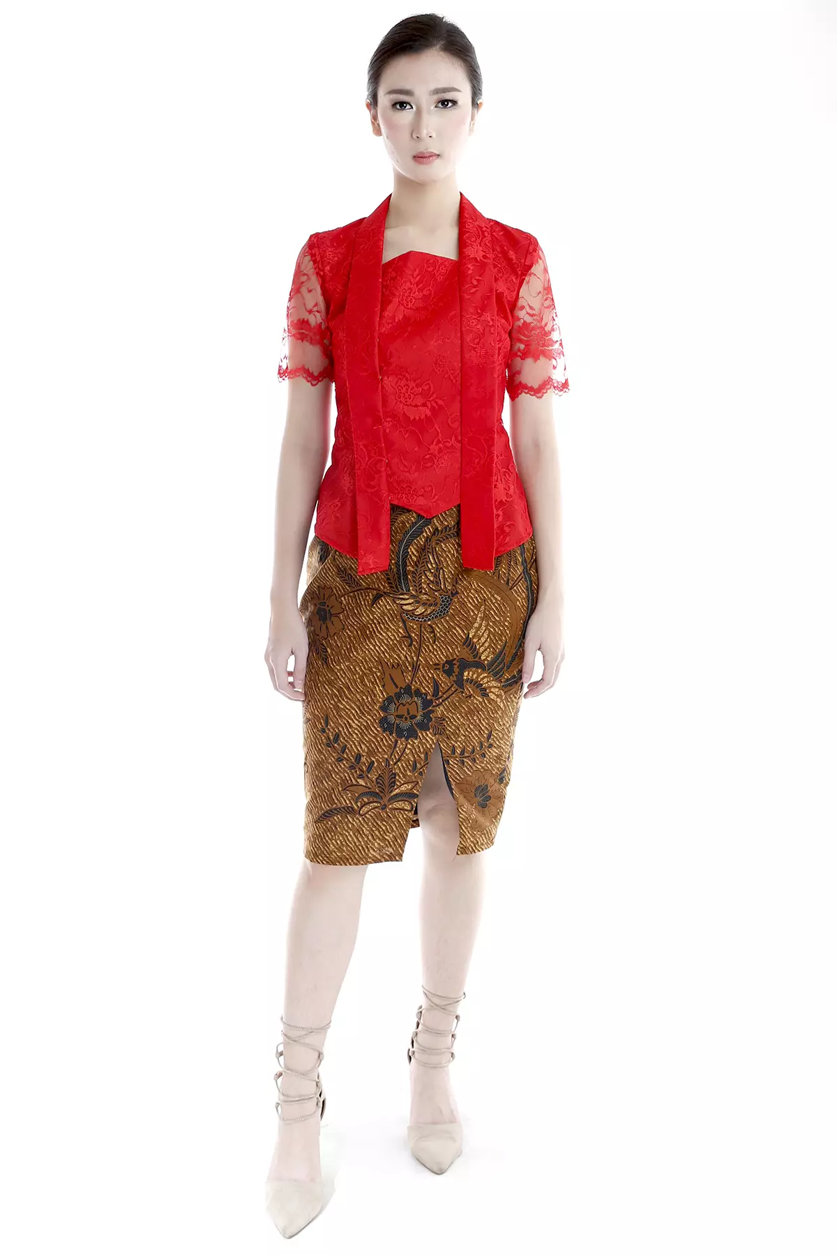 Charisma Brukat Merah Kebaya