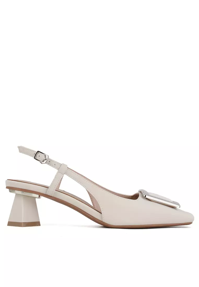 Discount on Twenty Eight Shoes  shoes - SKU: 5cm Square Buckle Slingback Mid Heels Xj1328-2