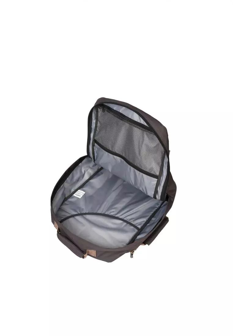 CabinZero Classic Ultra Light Cabin Bag / Backpack With Luggage Trackers 44L (Black Sand)