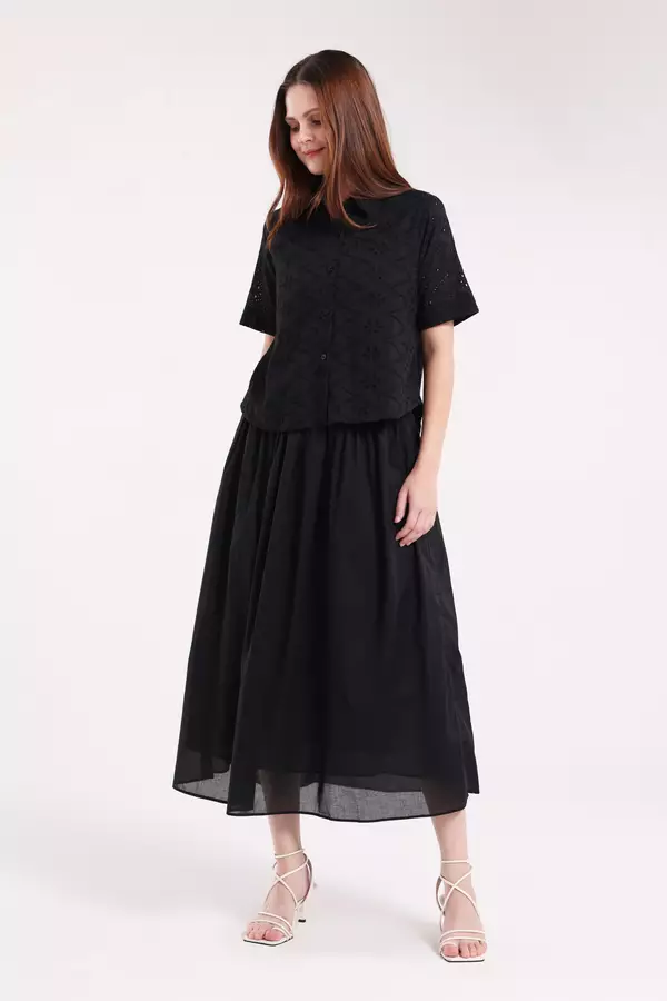 MINIMAL - Pauline - Rok Lebar Bahan Katun - Black Warna Black