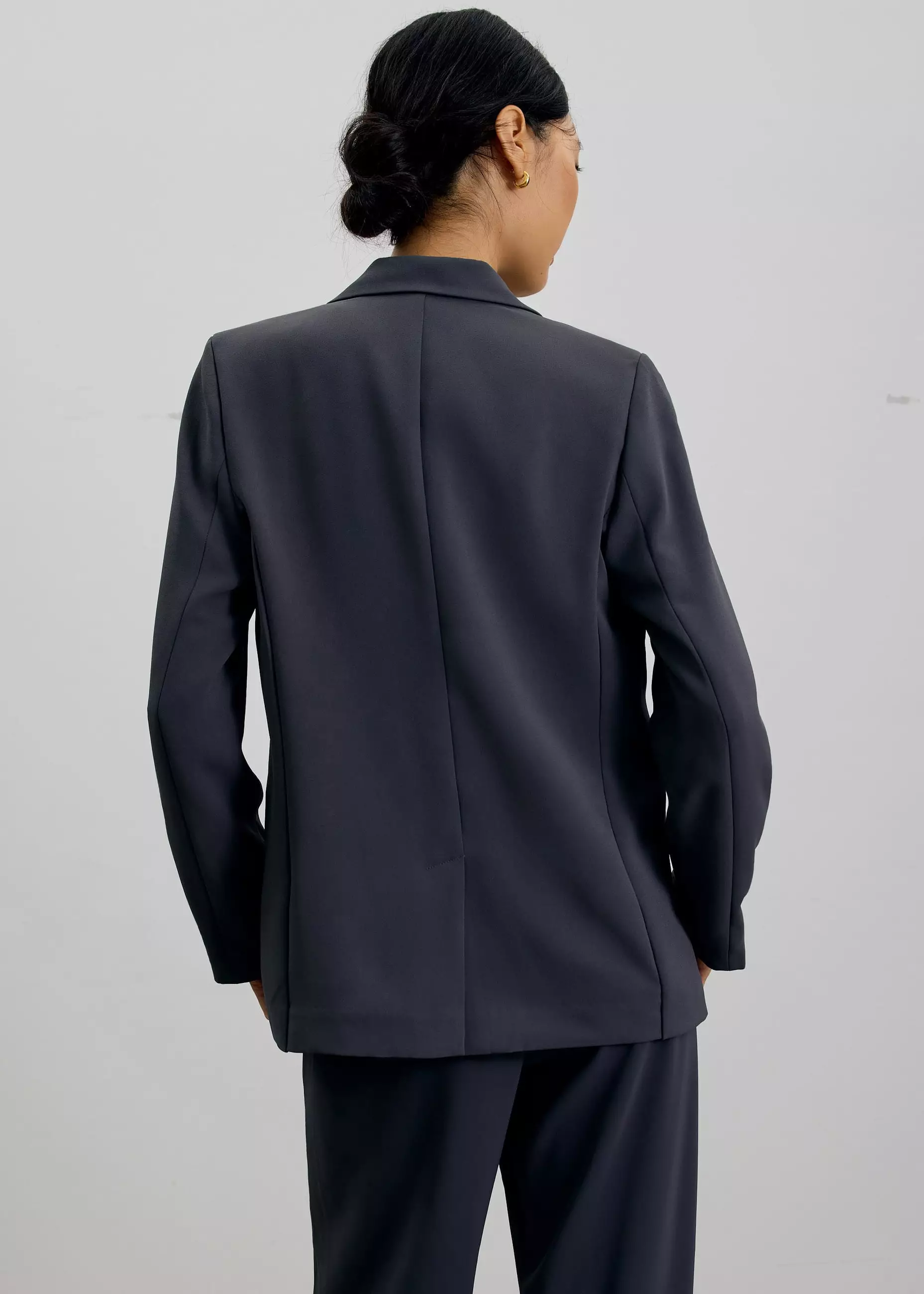 Blazer Wanita - RuchedReady® Aika Classic Shoulder Padded Blazer