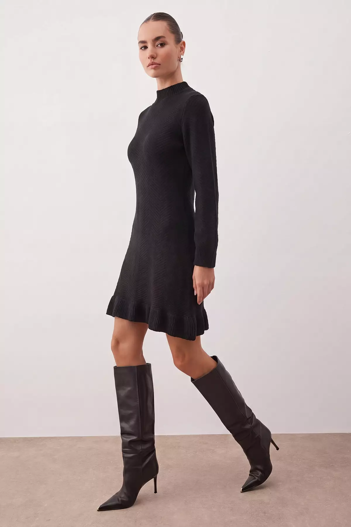 Black Plain Short / Mini Ruffle High Neck Knitwear Dress Twoaw26El00099