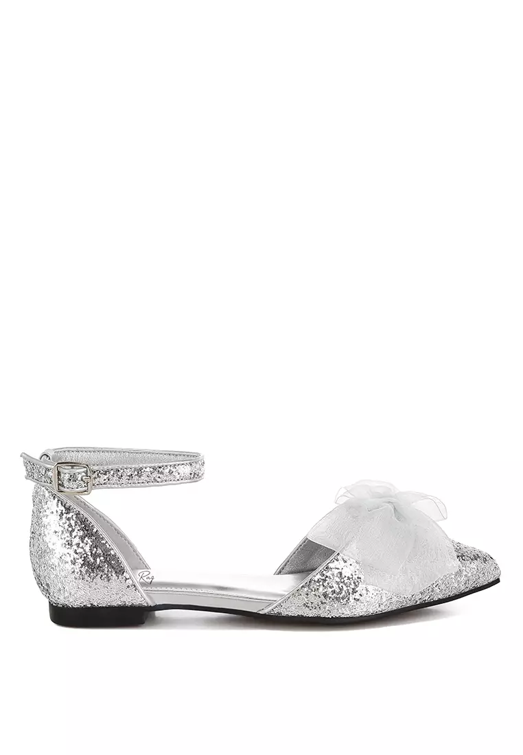 Sandal Datar Glitter Berdetail Pita Tipis Warna Silver