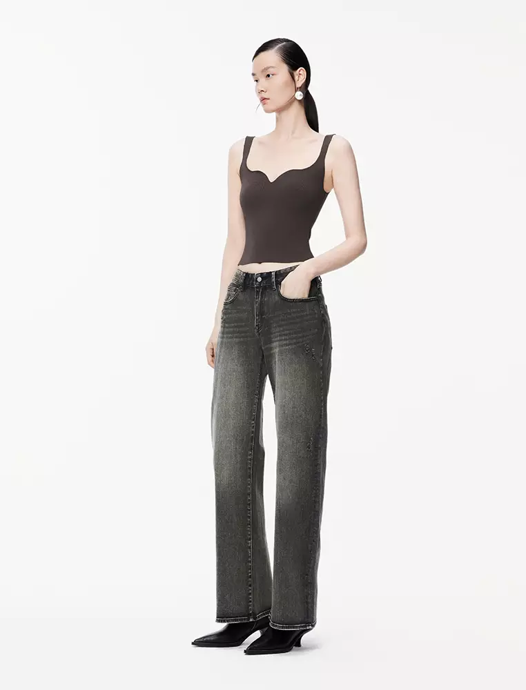 Jaylani V-neck Crop Length Ribbed Knit Vest - Black