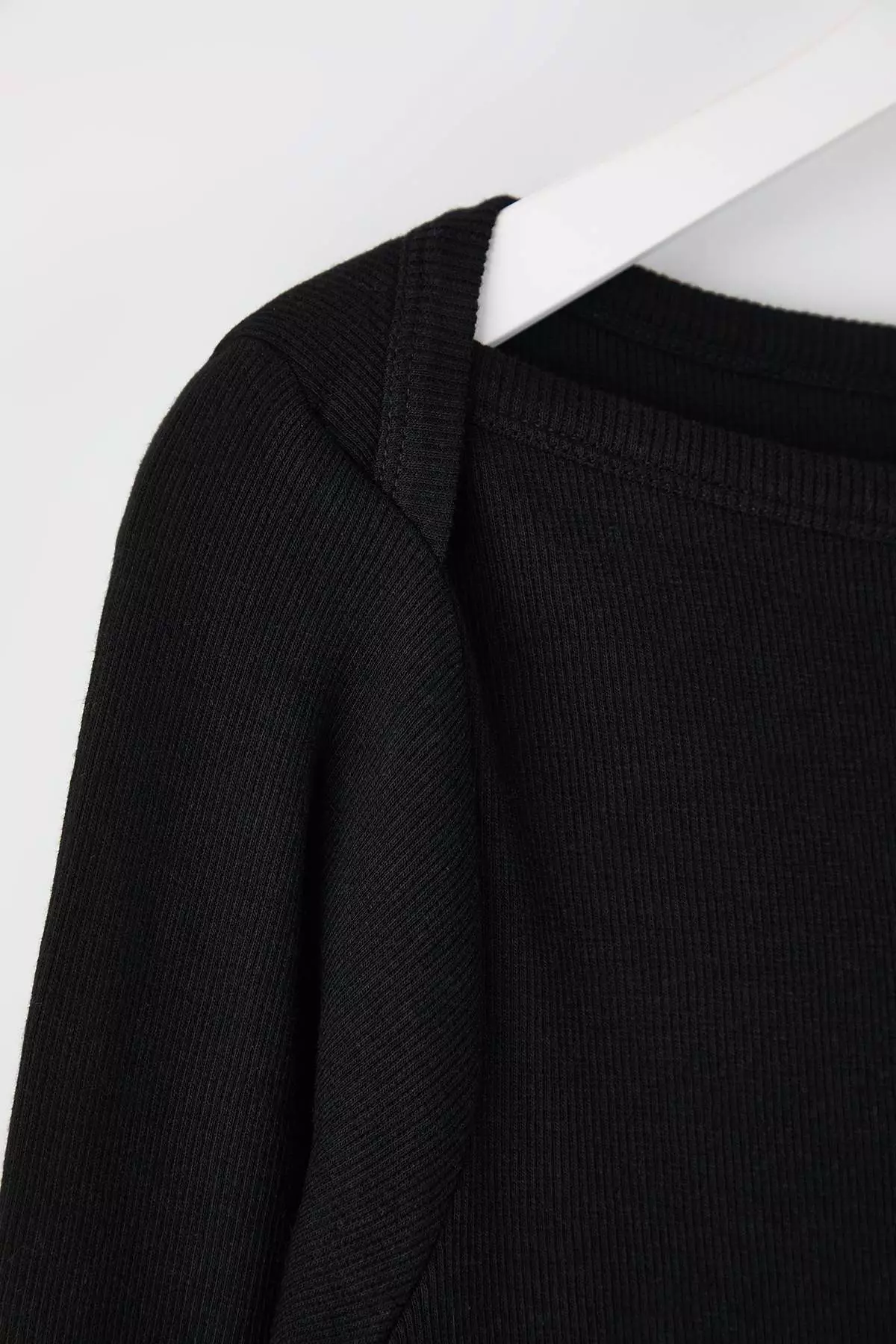 Black Boat Neck Fitted Ribbed Knit Knitted Plus Size Blouse Tbbaw26Af00093