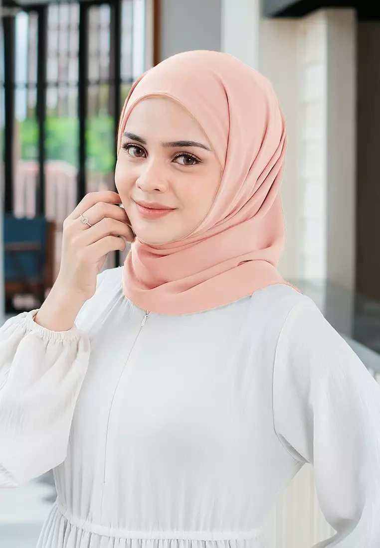 HIJAB INSTAN PAULA - BLEWAH