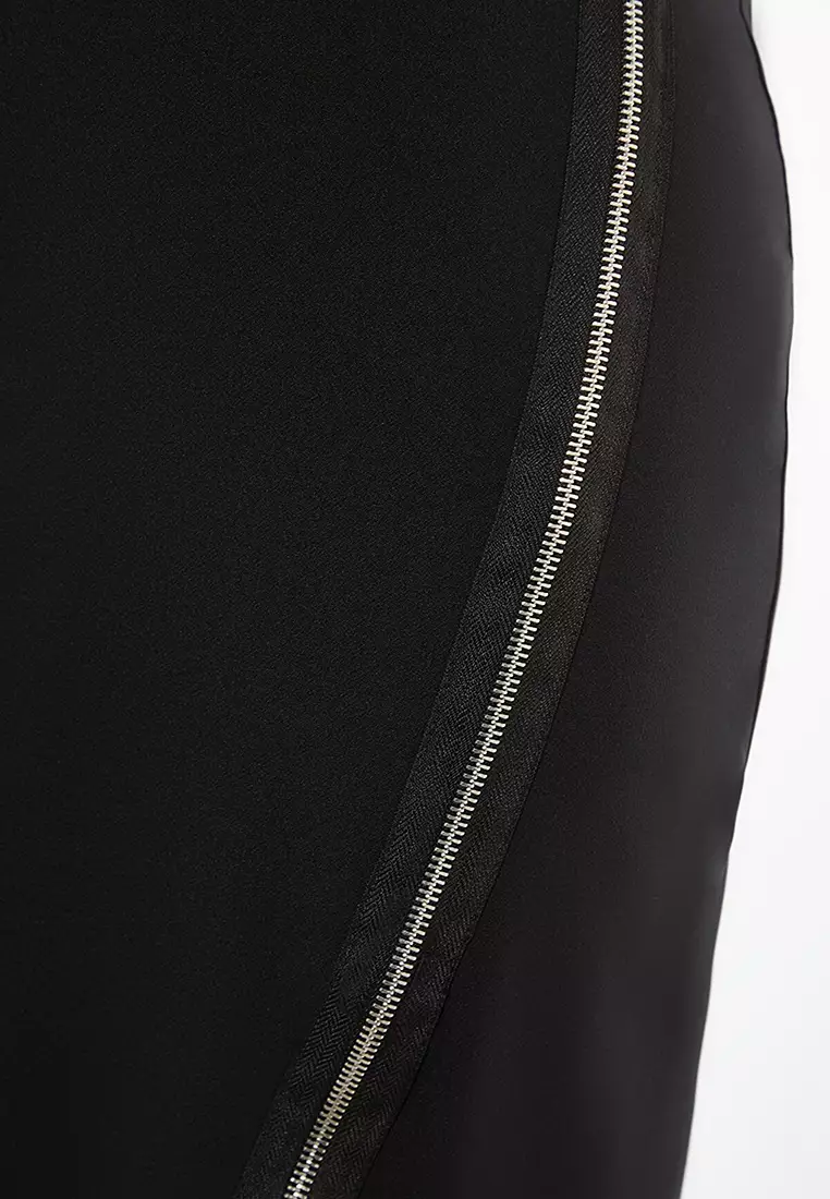 Jual Trendyol Zipper Detailed Dress Original 2024 ZALORA Indonesia