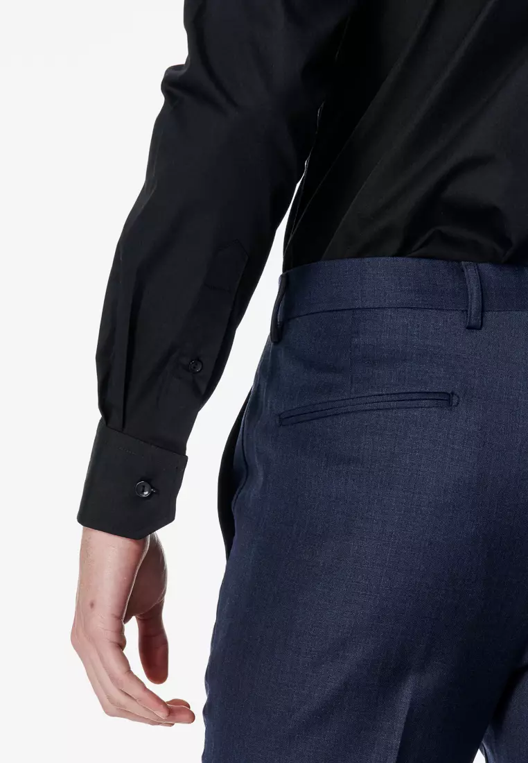 黑色素面標準版長袖襯衫