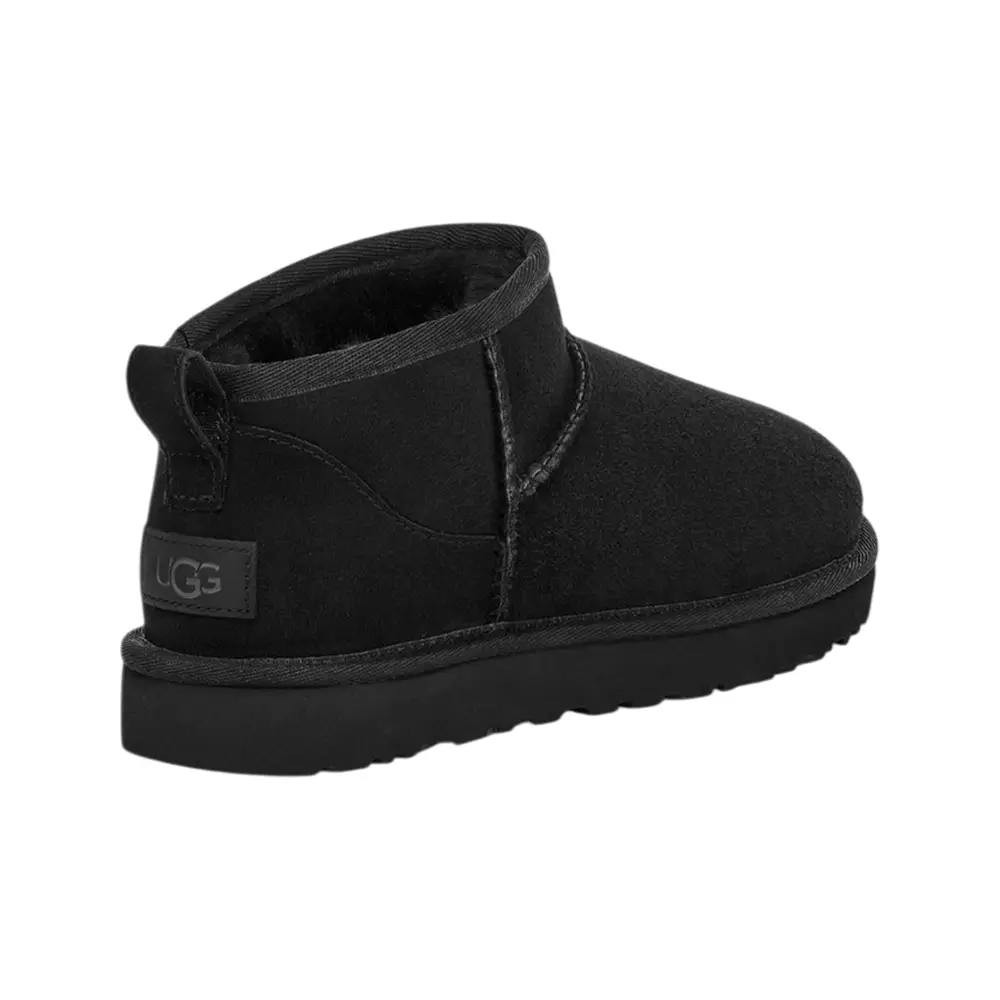 Jual UGG Classic Ultra Mini Boots Black Original 2025 ZALORA