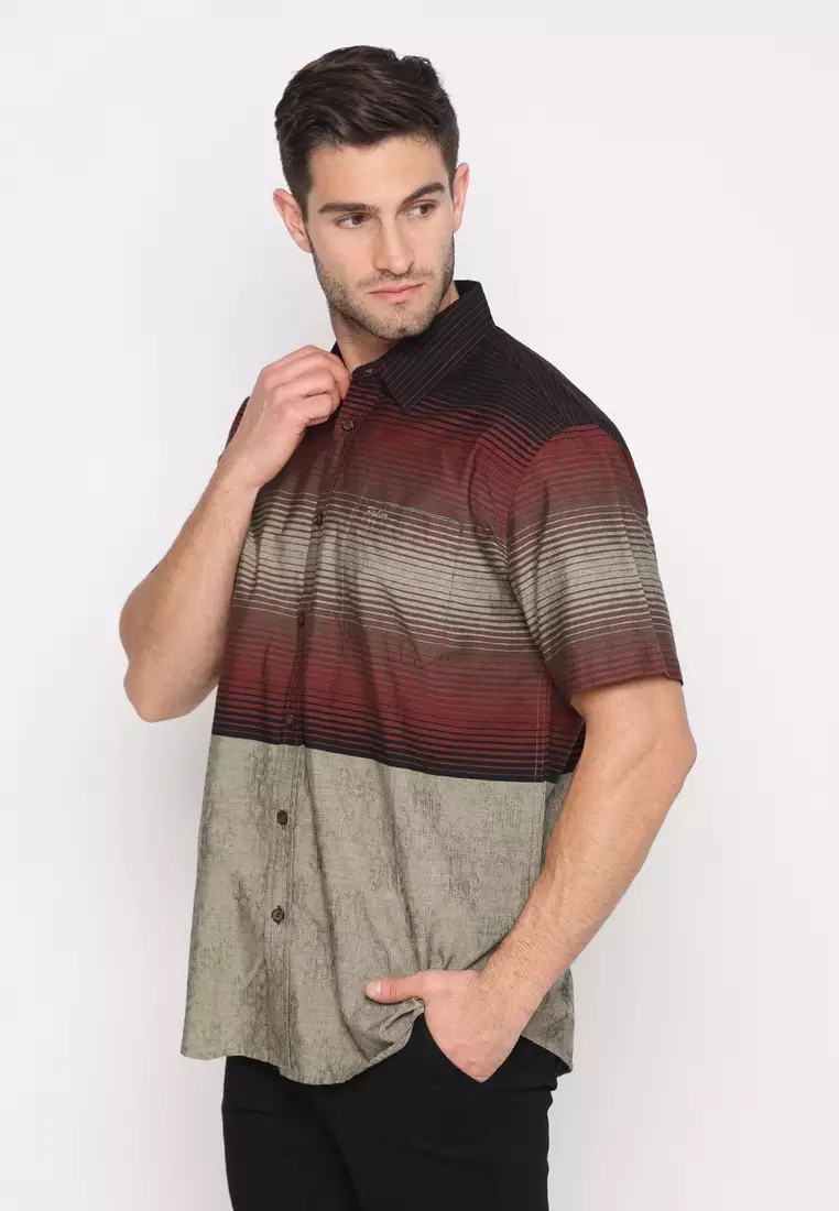 POLICE Kemeja Border Printing Hitam Merah Regular Fit Pria