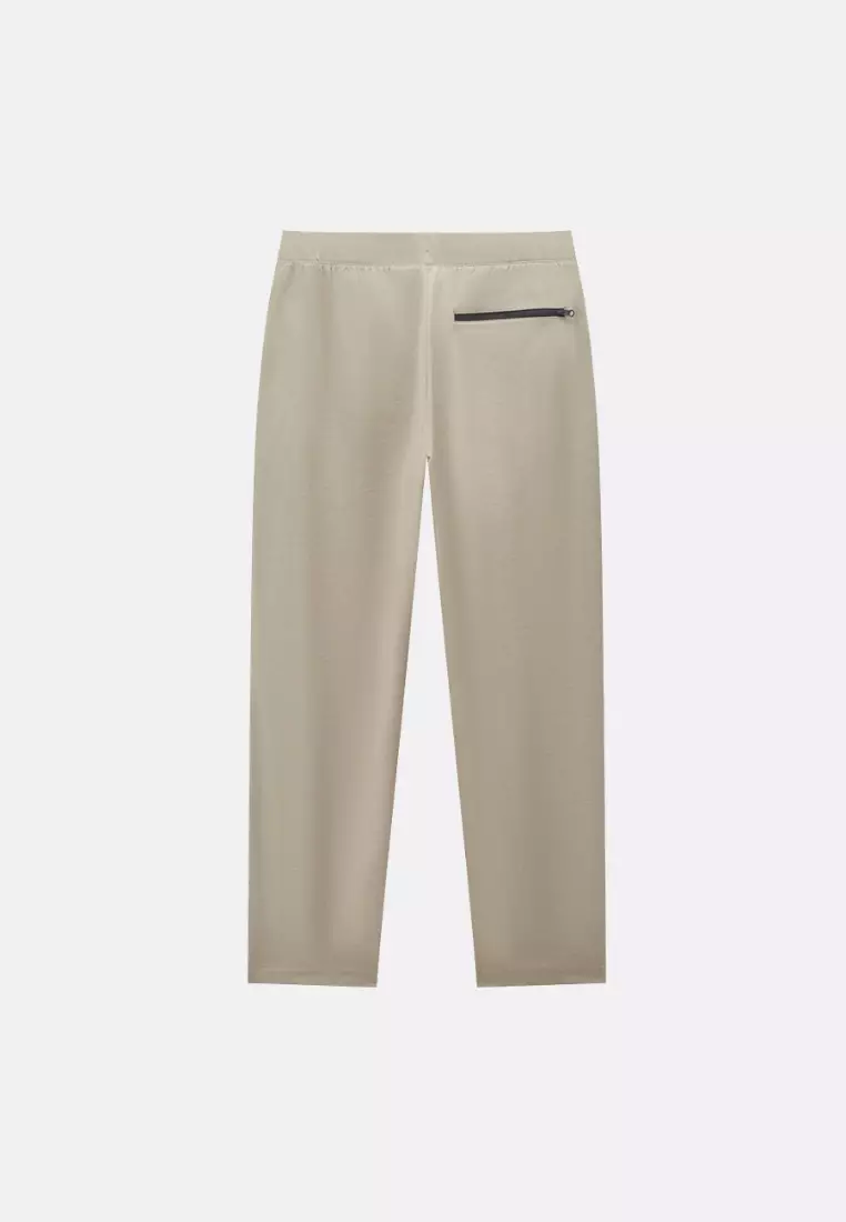 Giordano Men G-Motion Quick Dry Regular Elastic Waist Slim Tapered Joggers