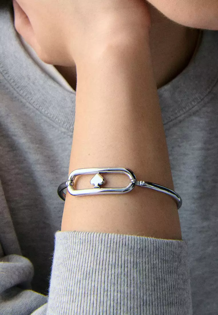 Cut To The Chase Oval Spade Bangle Bracelet - Silver KM177
