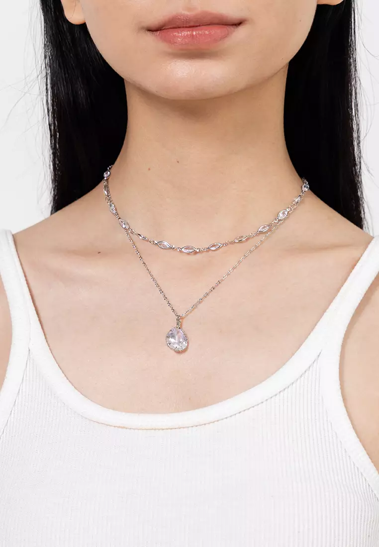 Beaucerona Necklaces
