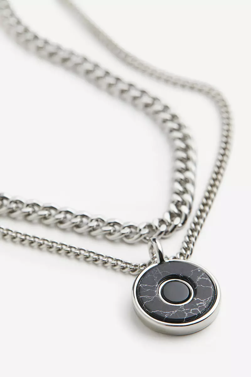 Shell on sale choker h&m