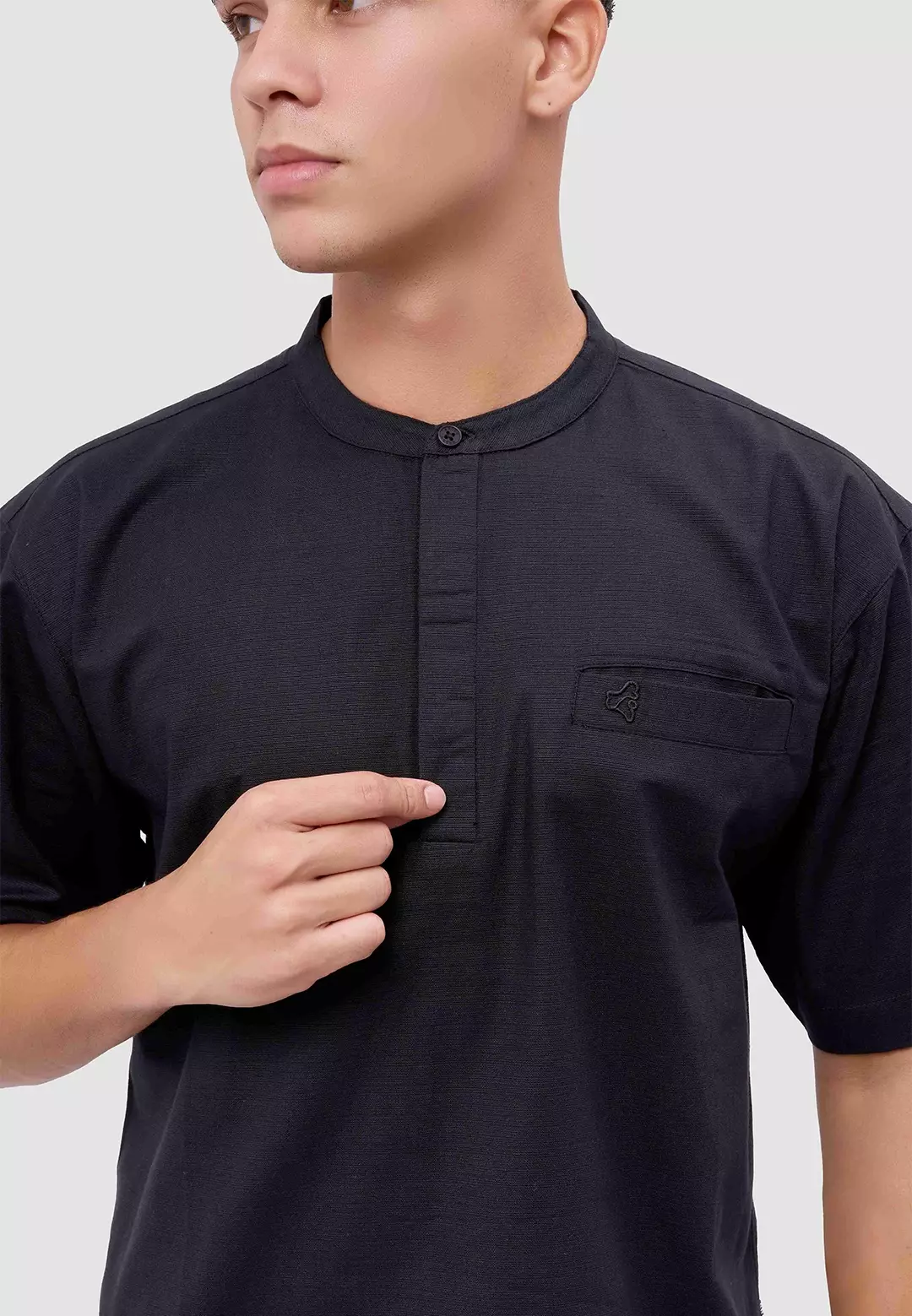 BRODO - Kemeja Pria Broshirt Halfbutton Short Black