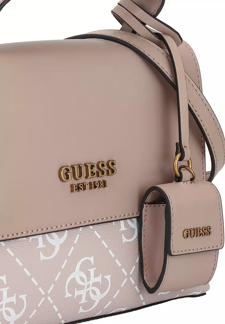 Guess muze shop logo carryall