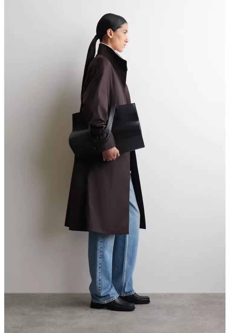 SQUARE-TOE LEATHER HEELED LOAFERS