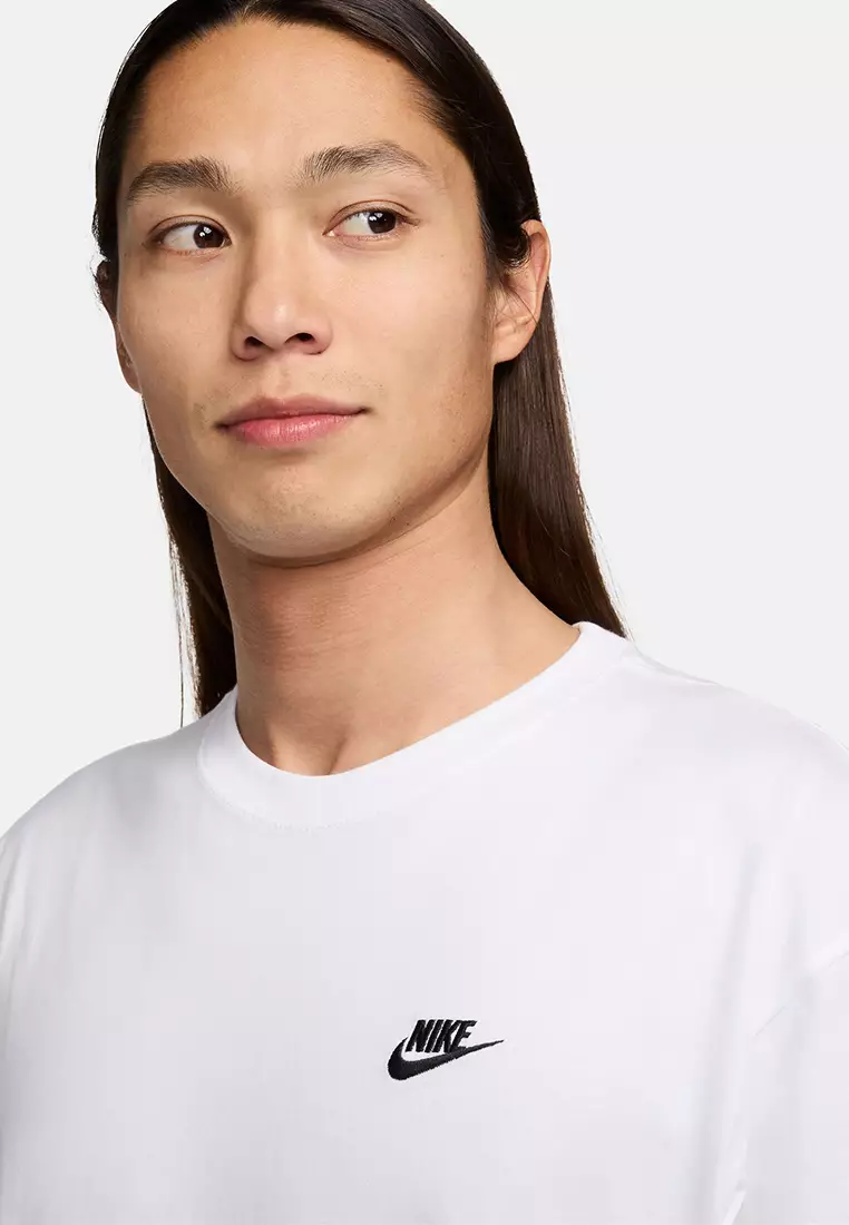 Sportswear Club T-Shirt