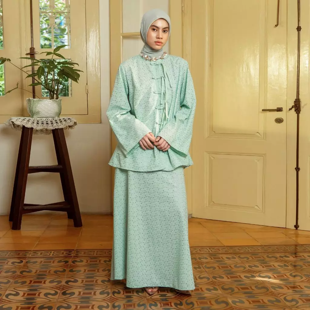 Dinda Signature Set Series Soft Sage