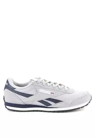 Sepatu & Apparel Sport Reebok di ZALORA