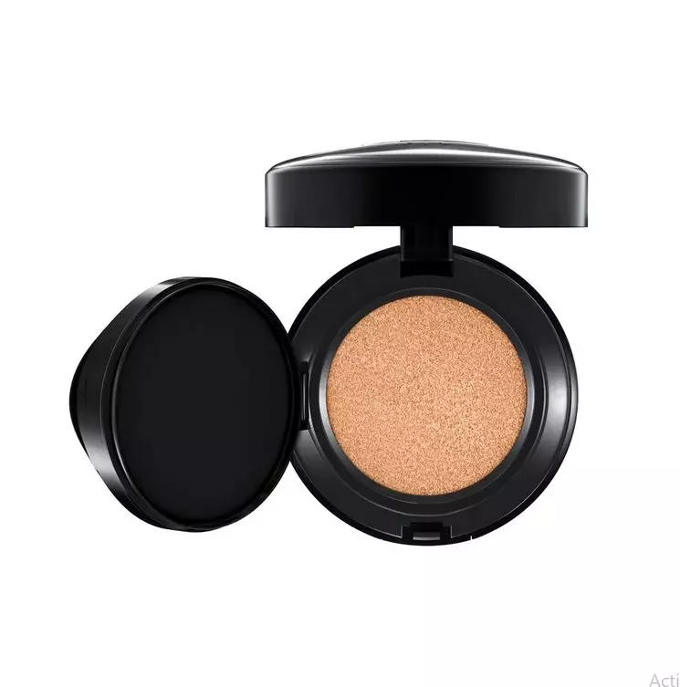 MAC Cosmetics Studio Fix Complete Coverage Cushion Compact SPF 50/PA++++ - NC15