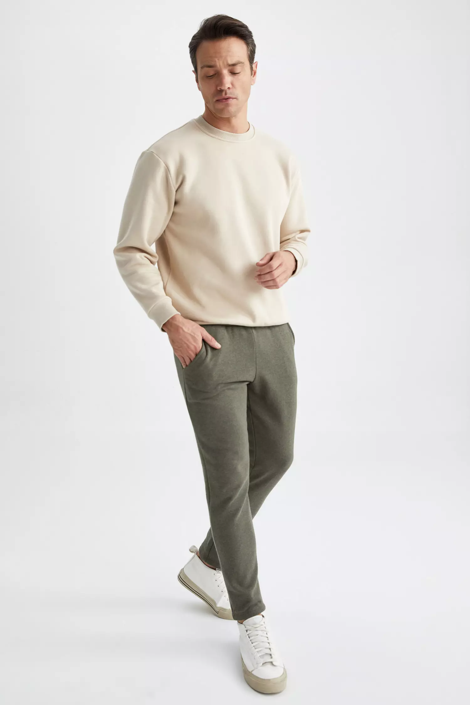 Chino sweatpants clearance