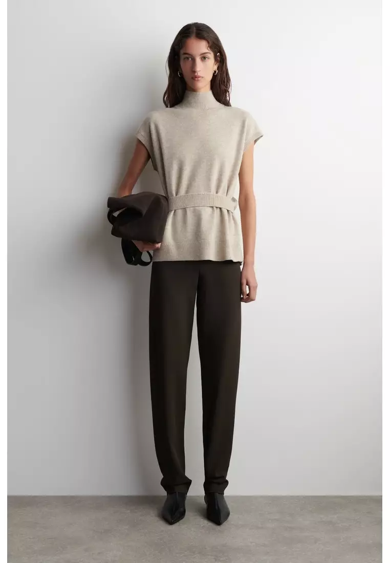 BELT-DETAIL FUNNEL-NECK WOOL VEST